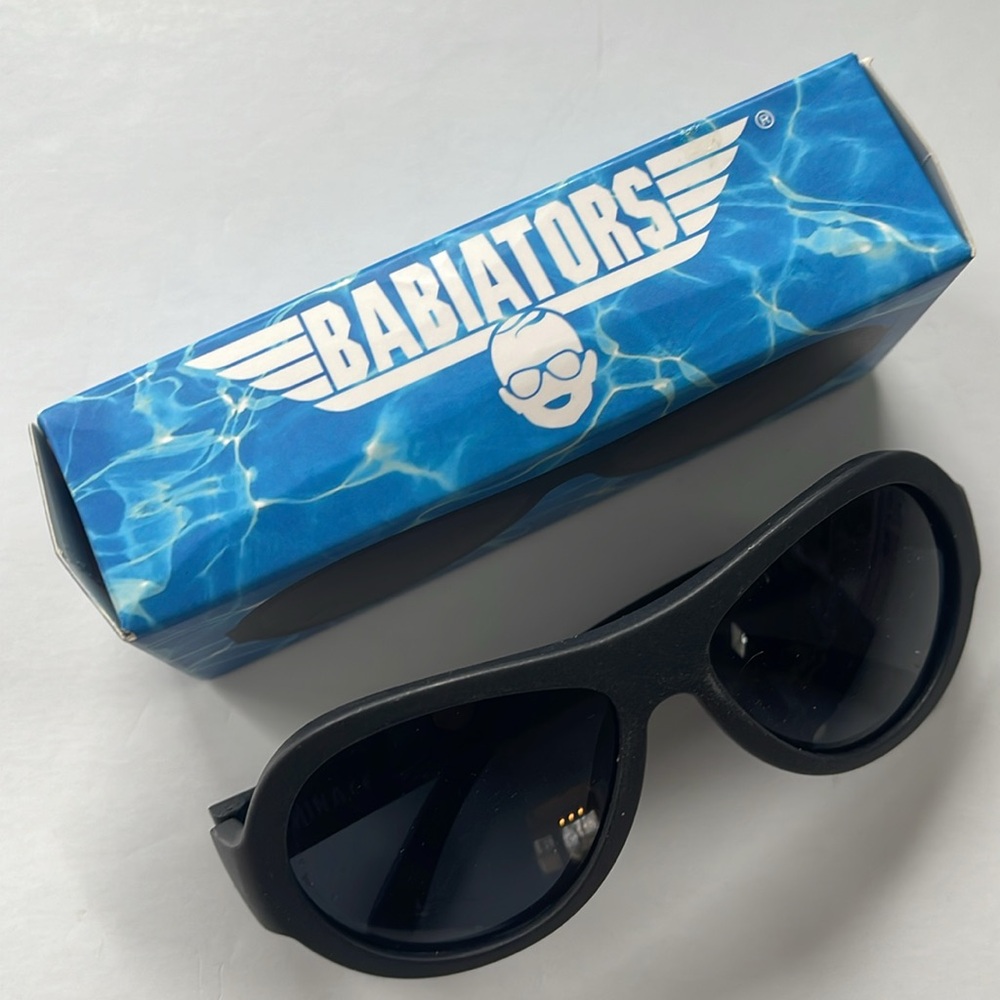 🆕 BABIATORS Sunglasses - Picture 2 of 2